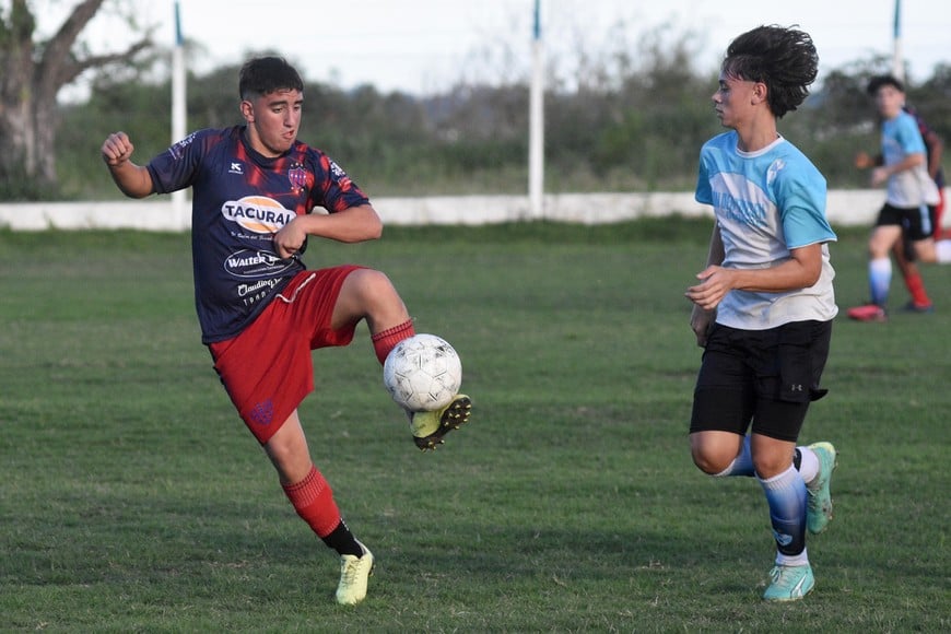 Este torneo de fútbol infantil ha superado todas las expectativas, desafiando incluso las inclemencias del tiempo. Crédito: Pablo Aguirre