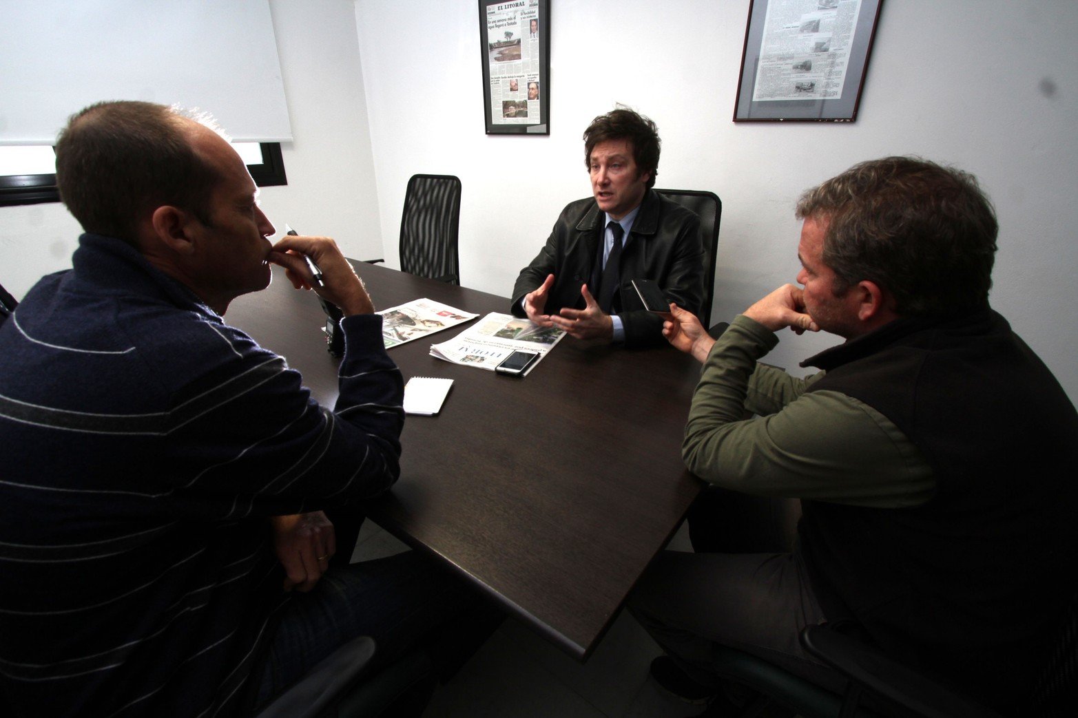 29 de septiembre de 2017. En diario El Litoral entrevistado para el Suplemento de Campo Litoral con Federico Aguer y Juan Manuel Fernández.