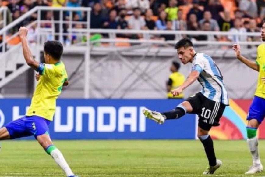 Claudio "Diablito" Echeverri, figura de la Selección Argentina.