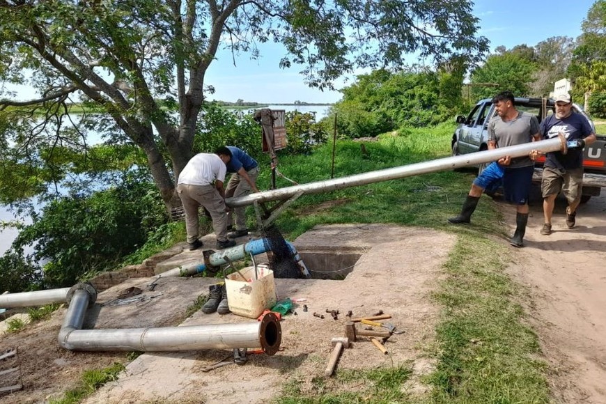 El equipo de la cooperativa está llevando a cabo reparaciones urgentes. Crédito: Corresponsalía San Javier.