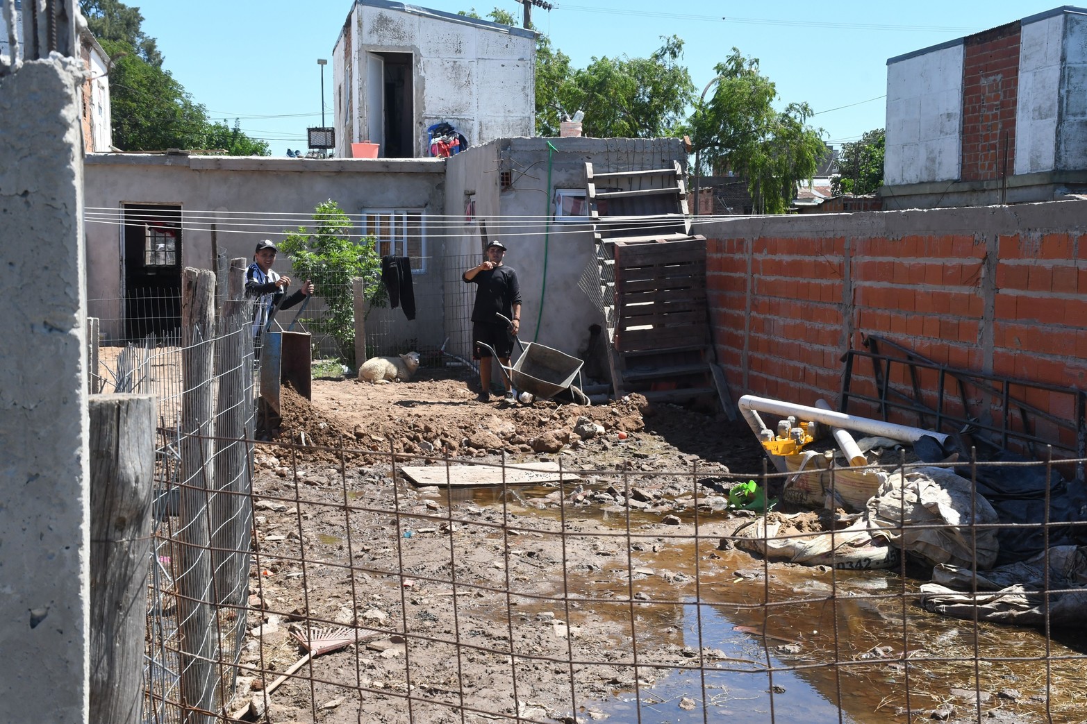 Levantando el terreno