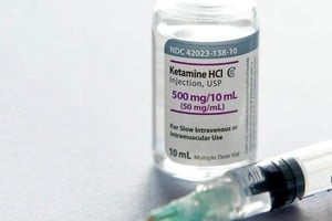 En los últimos años, la ketamina ha ganado atención tanto por su uso médico como recreativo.