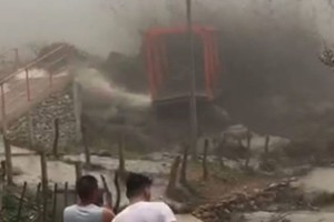 Un intenso temporal azotó la provincia de Catamarca y provocó un alud en el departamento de Pomán