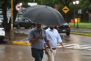 Mañana de tormenta y lluvias en la ciudad.