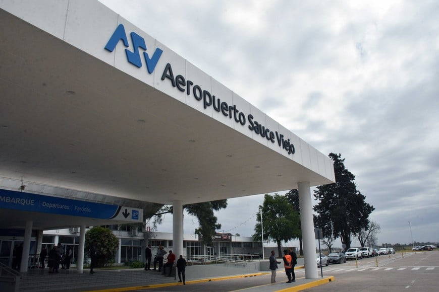 El aeropuerto de Sauce Viejo, vuelve a tener oportunidades de crecimiento tras un giro en la política aerocomercial. Foto: Flavio Raina