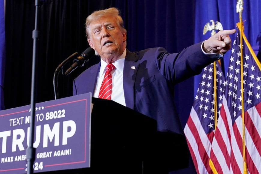 Former U.S. President and Republican presidential candidate Donald Trump speaks during a rally ahead of the New Hampshire primary election in Concord, New Hampshire, U.S. January 19, 2024. REUTERS/Elizabeth Frantz