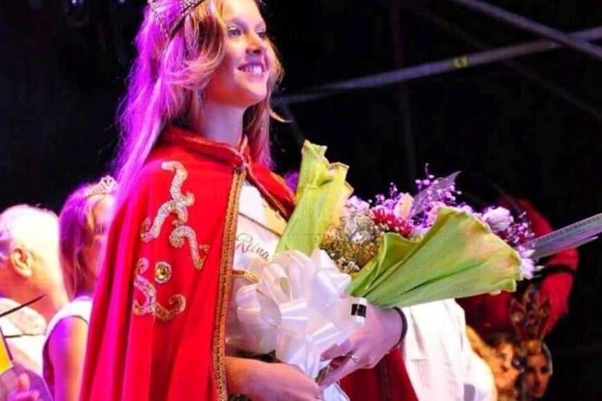 Emilia Varayoud, joven oriunda de la localidad de María Juana, fue la última soberana electa bajo el  concepto de Reina Provincial de los Carnavales.
