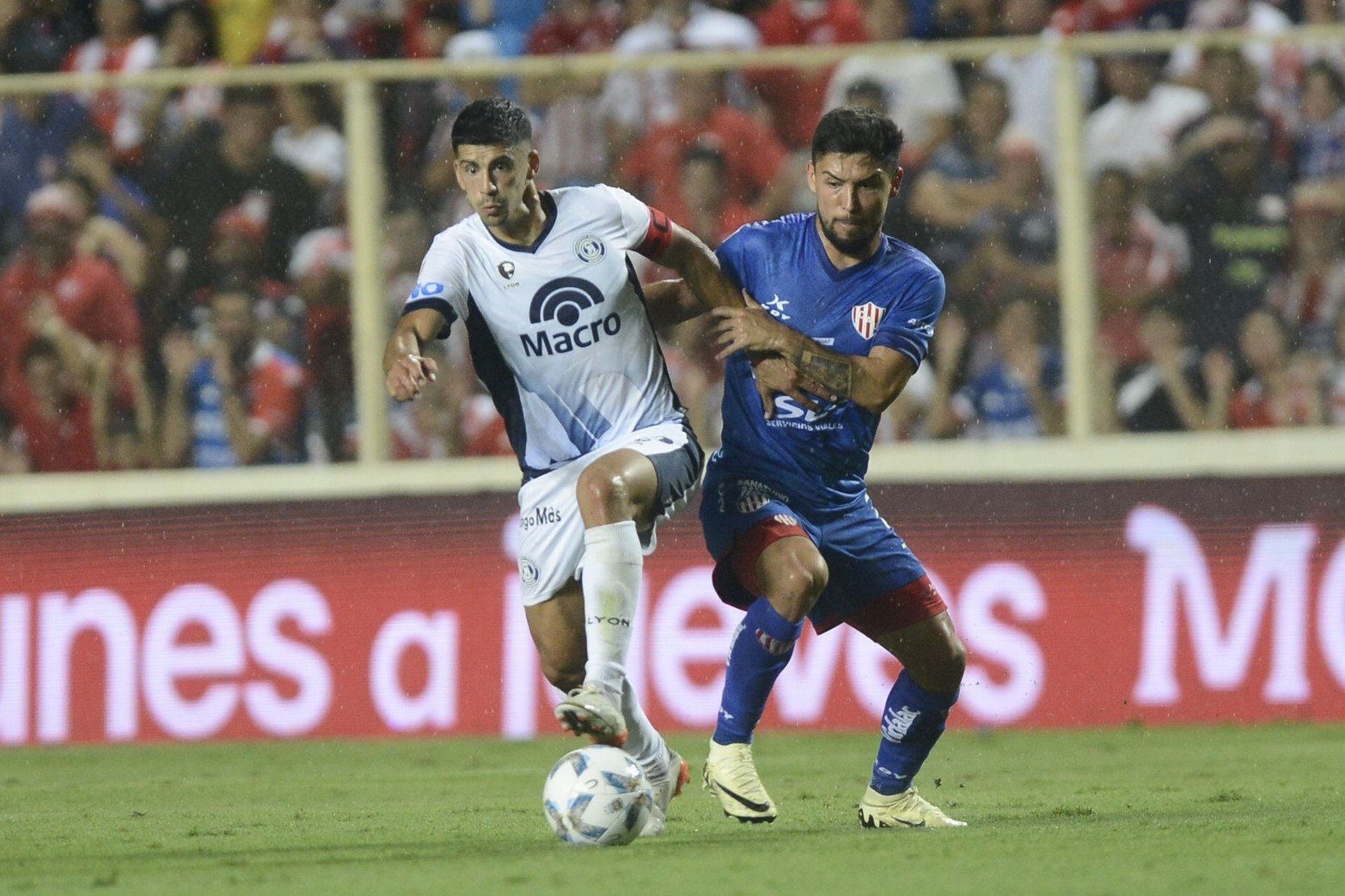 Noche de goles, festejos y buen futbol