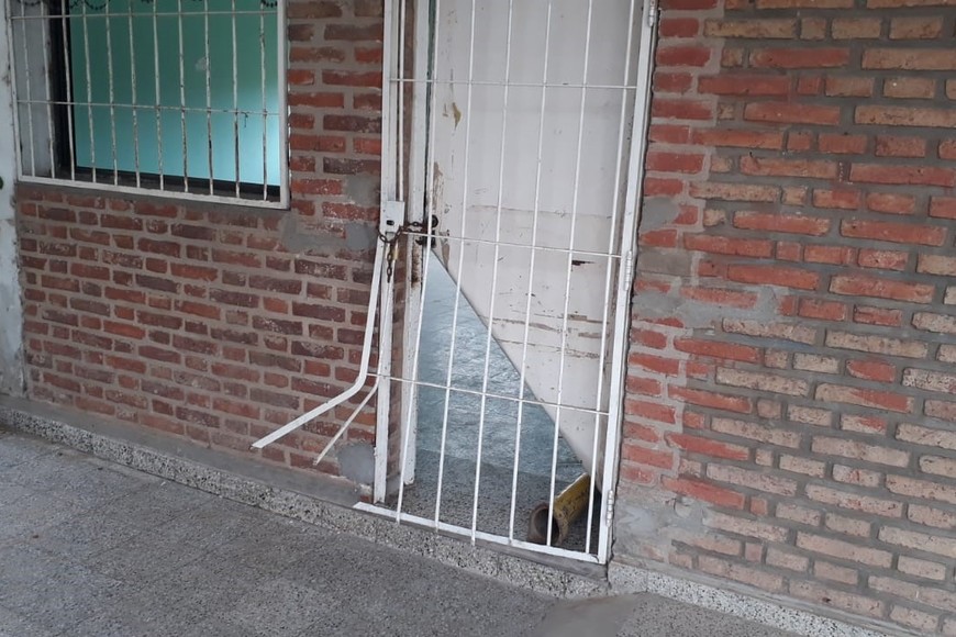 Algunos de los destrozos en la escuela Gálvez.