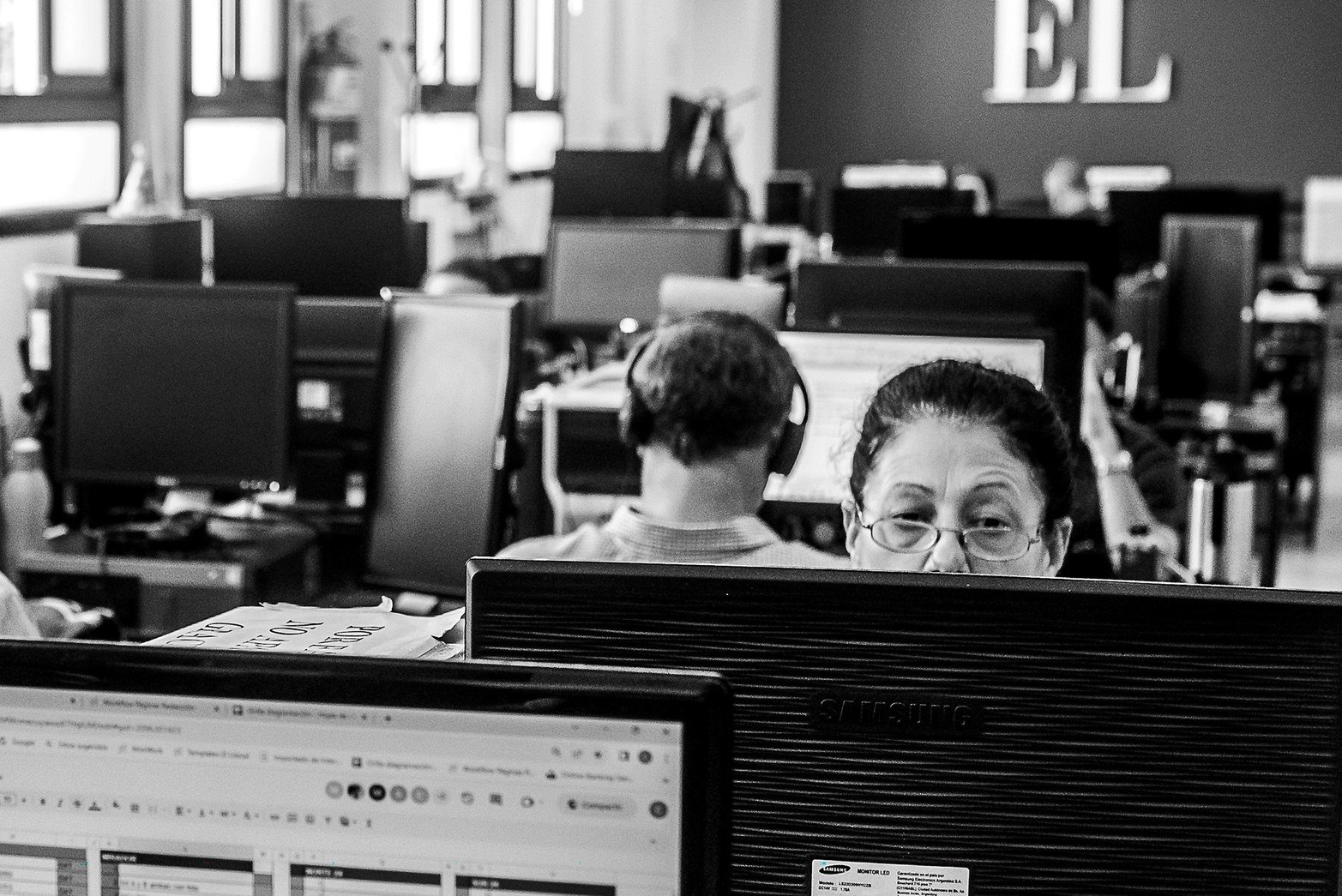 Mujeres en la industria santafesina.