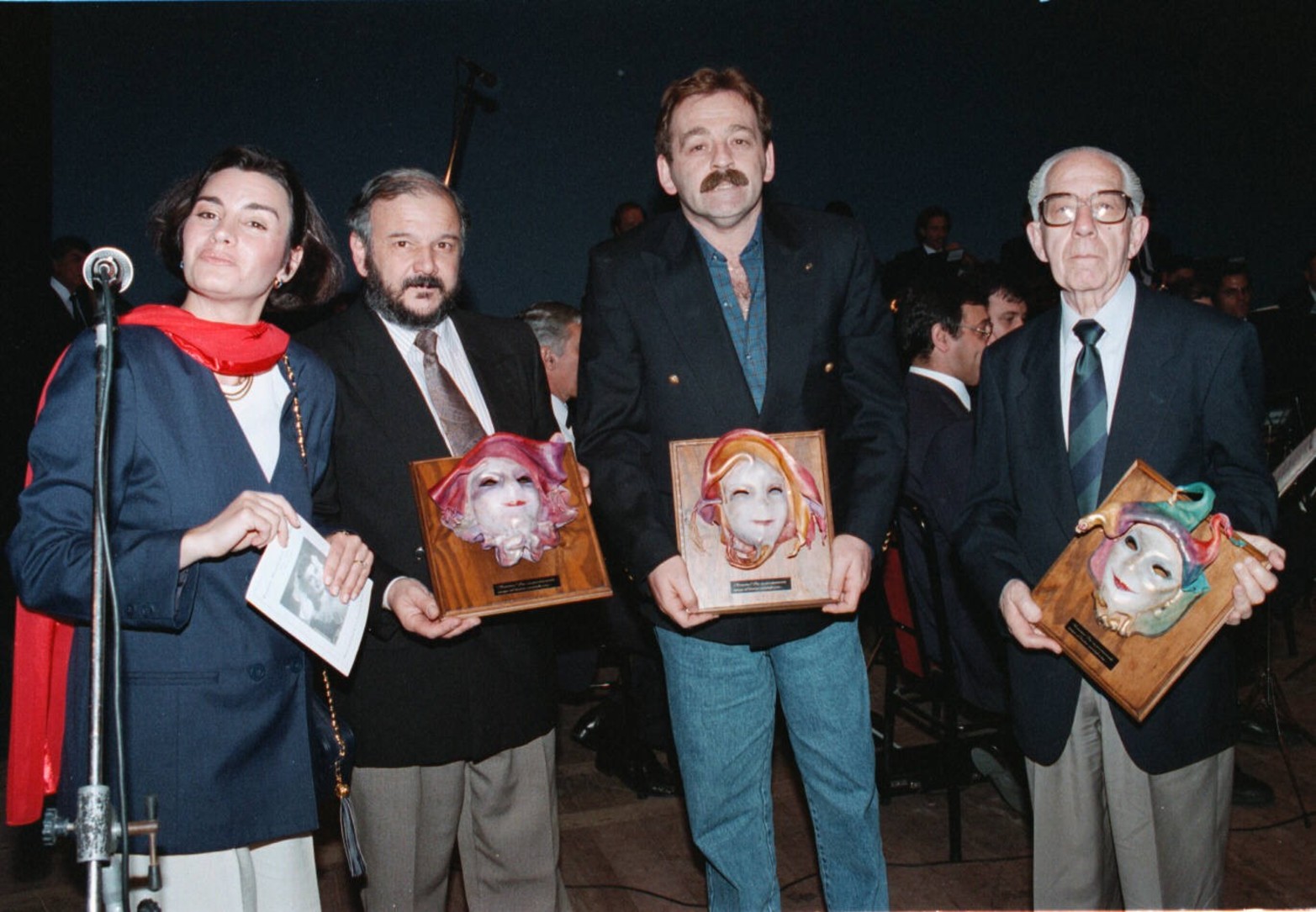 Los premios Mascara cuando los premios eran elaborado por cuero.