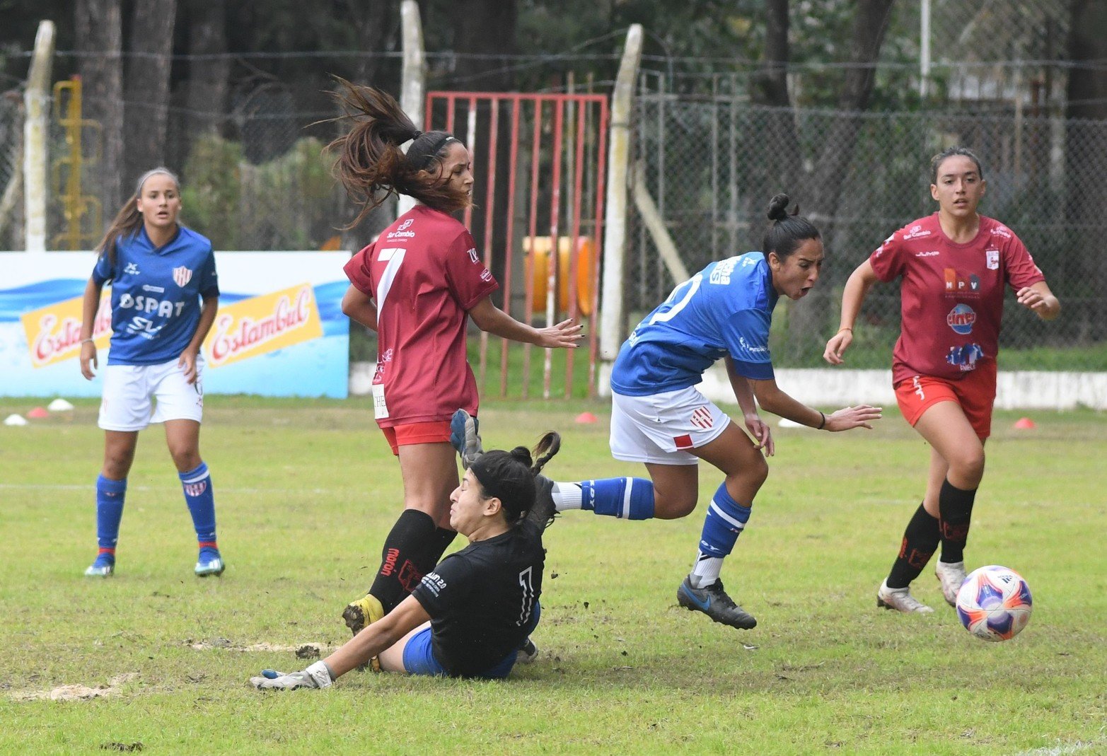 Unión le ganó 2 a 1 a Deportivo Morón por la Liga Femenina ascenso de AFA. Con cuatro fechas disputadas, lograron cuatro triunfo y son únicas punteras.