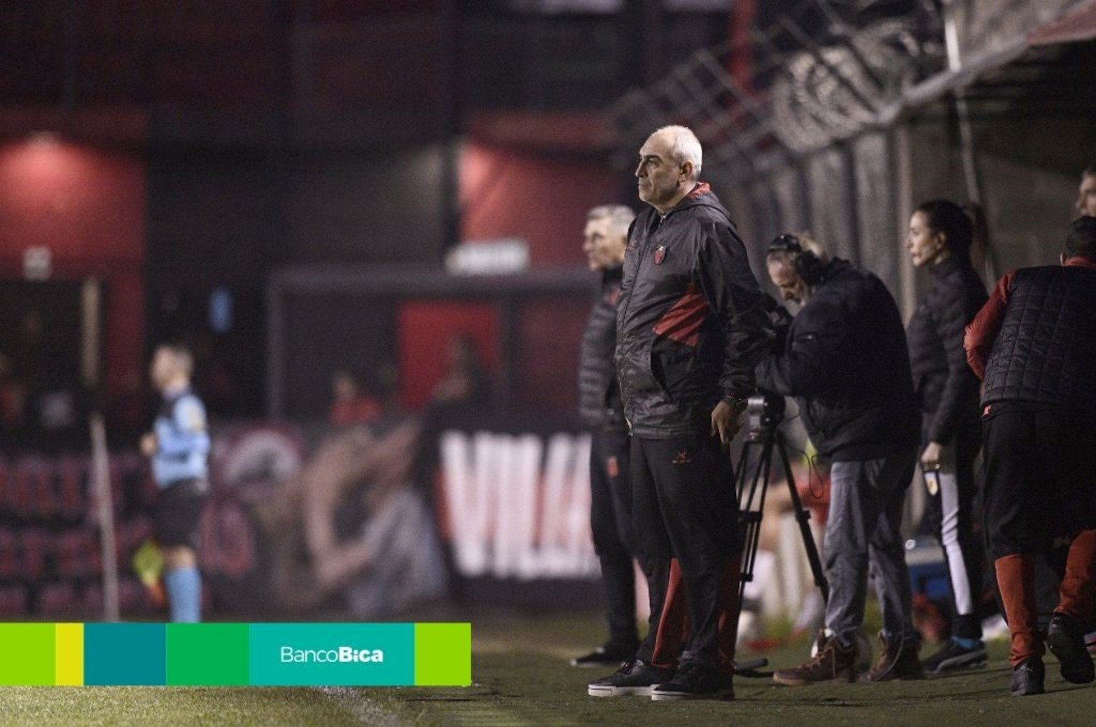 Colón perdió ante Defensores de Belgrano.