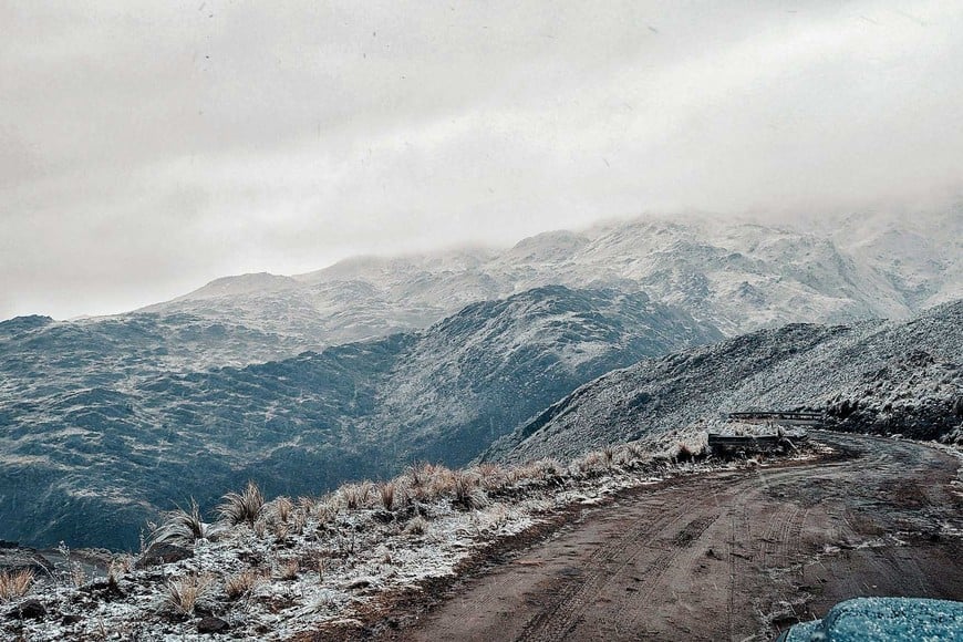 La nevada en las sierras cordobesas regala postales fantásticas. Foto:   @JereSueldo