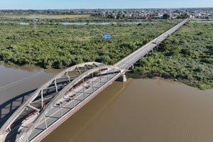 En paralelo a este puente se construiría un nuevo viaducto.

Fernando Nicola.