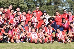 El festejo rojiblanco este sábado. Crédito: Prensa Unión