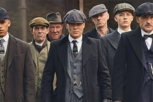 El clan de Birmingham vuelve a las andanzas en versión cinematográfica, de la mano de los creadores de la serie.
