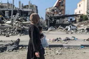 Mientras una tregua tarda en concretarse y el alto el fuego no llega, un hecho es tan irrefutable como determinante:  Gaza ya es un lugar totalmente destruido e inhabitable.