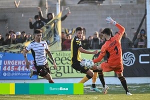 Colón empató con Deportivo Madryn.