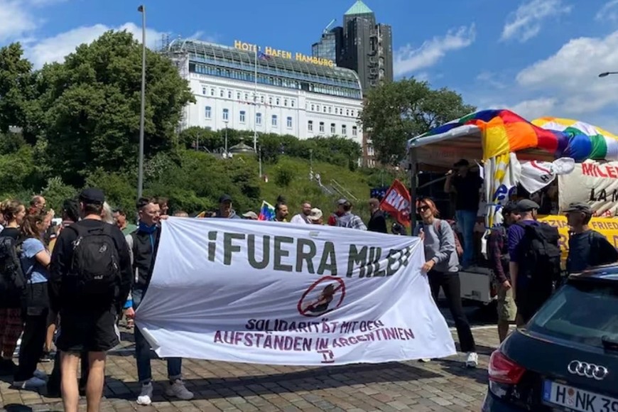 Manifestaciones contra Milei en Hamburgo.