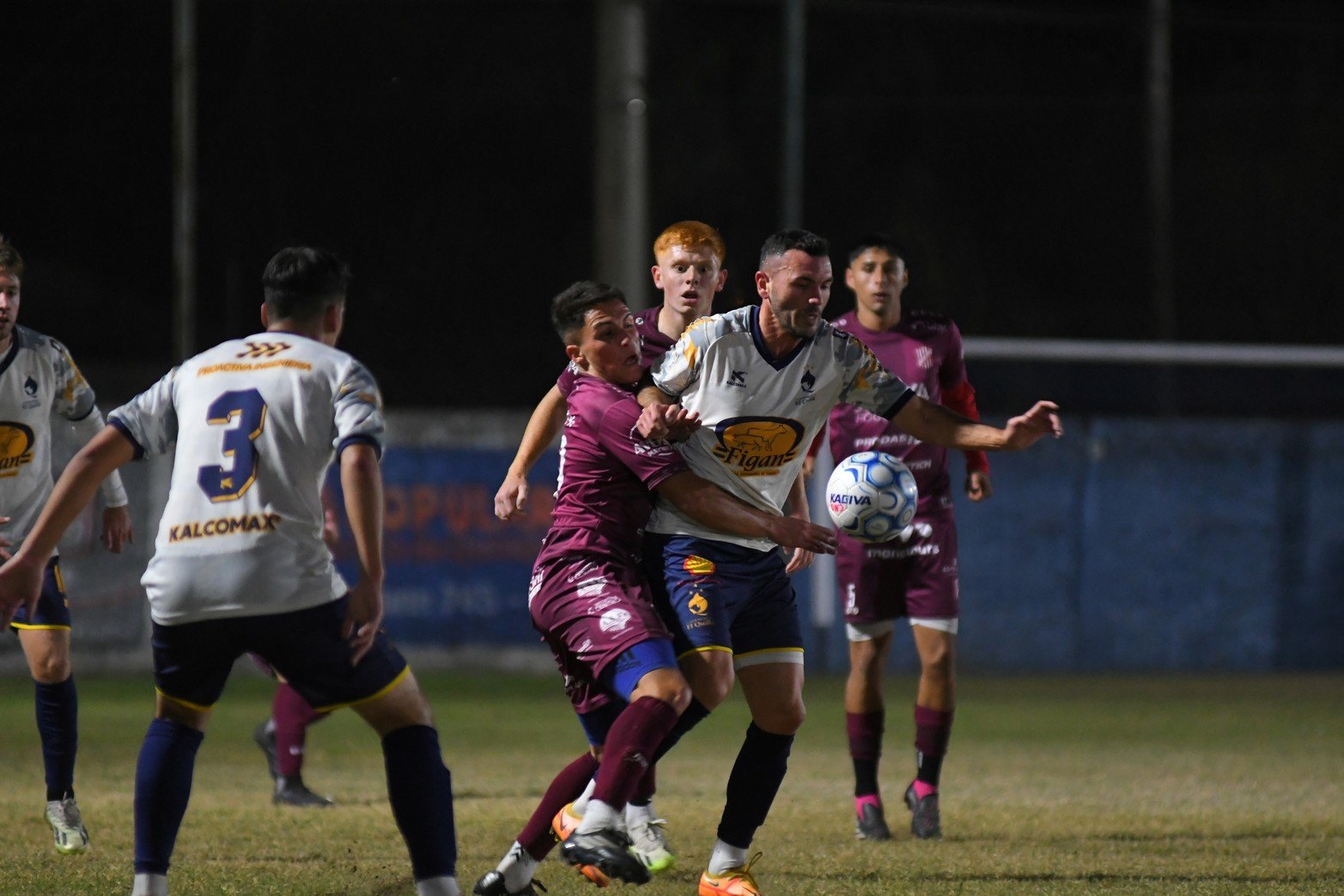 En el cierre de los encuentros de ida de la tercera etapa de la Copa Santa Fe, Náutico El Quillá perdió 4 a 0 ante 9 de Julio. El encuentro se disputó en cancha de Nobleza de Recreo.