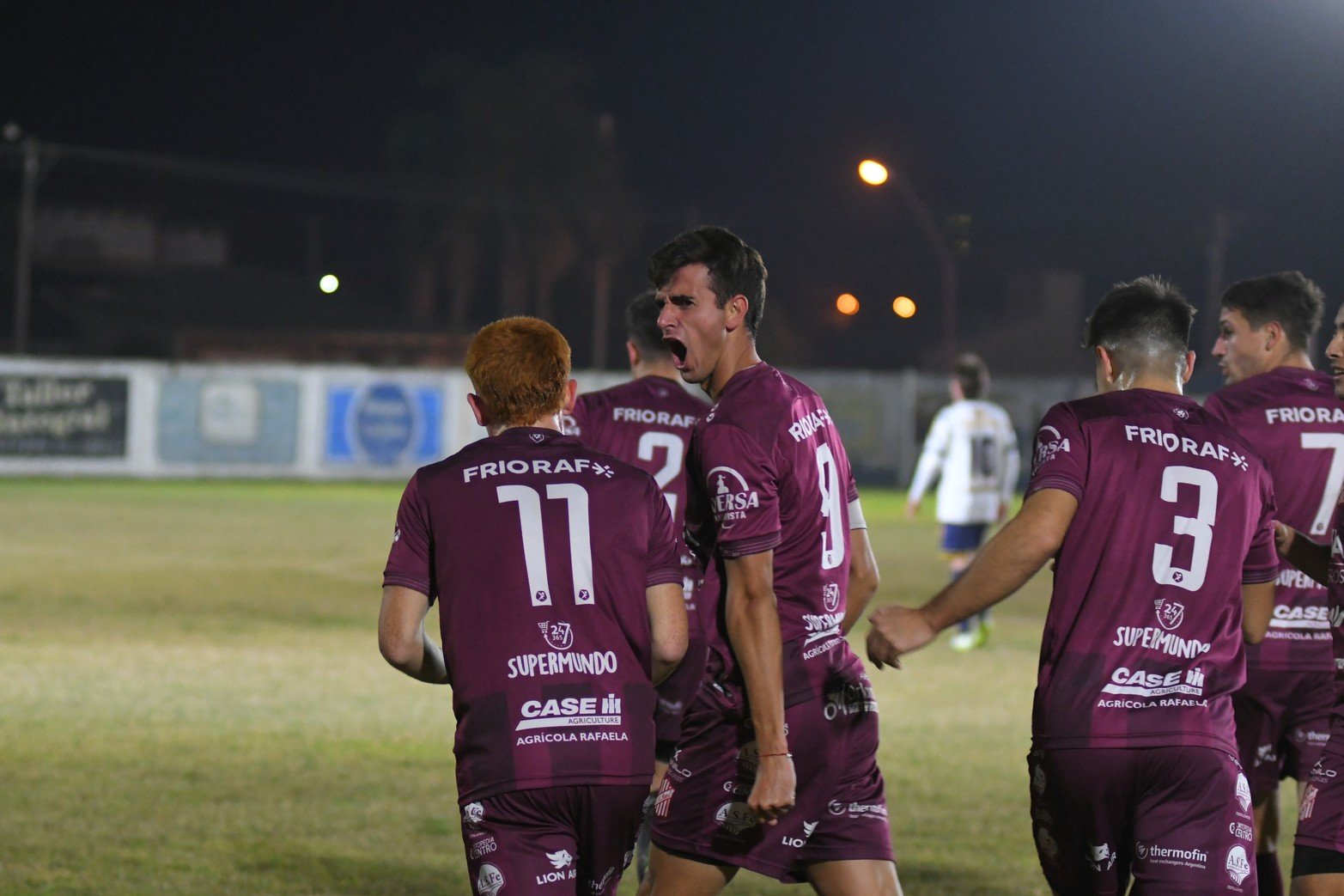 En el cierre de los encuentros de ida de la tercera etapa de la Copa Santa Fe, Náutico El Quillá perdió 4 a 0 ante 9 de Julio. El encuentro se disputó en cancha de Nobleza de Recreo.