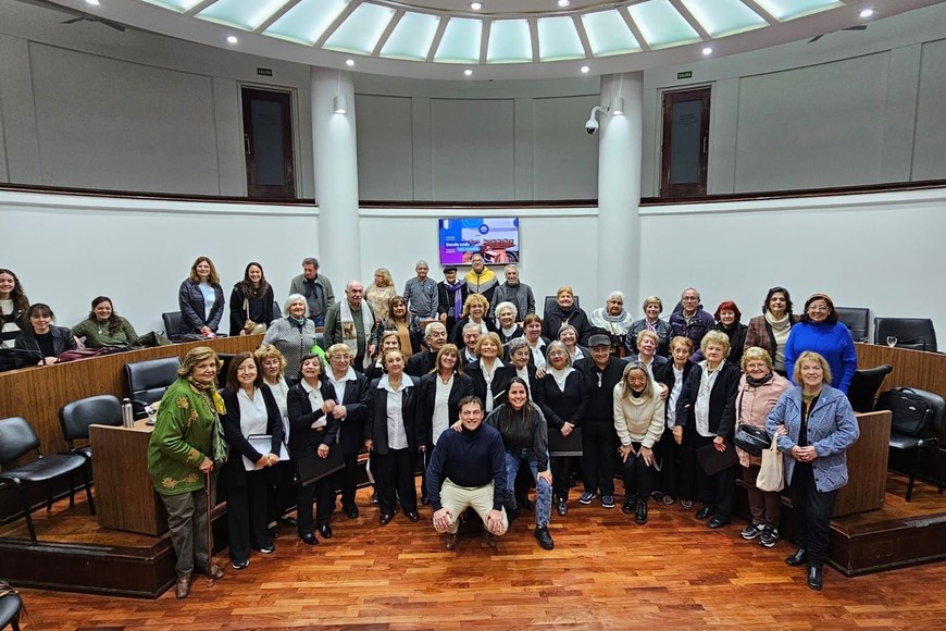 Todos juntos. Fue nutrido el grupo de personas que se hicieron presentes en la jornada participativa.