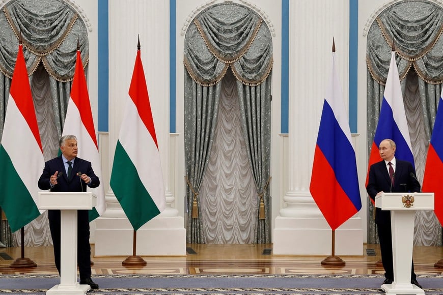 Hungary's Prime Minister Viktor Orban and Russia's President Vladimir Putin attend a press conference following their meeting in Moscow, Russia July 5, 2024. REUTERS/Evgenia Novozhenina