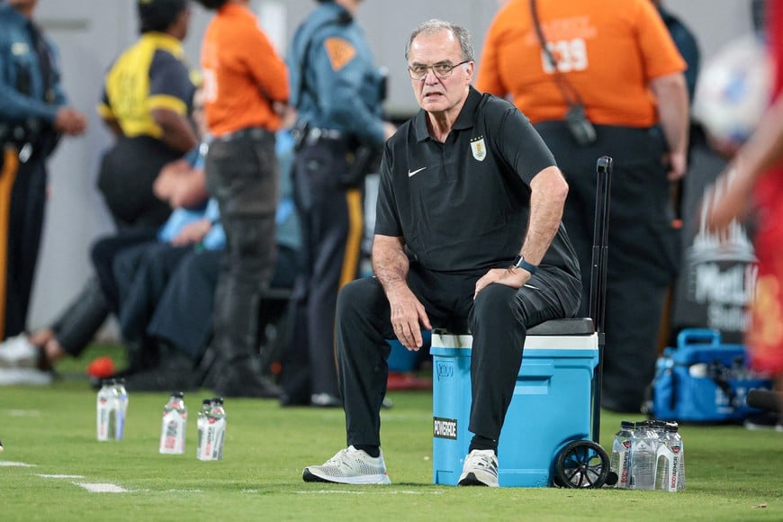 FILE PHOTO: Jun 27, 2024; East Rutherford, NJ, USA; Uruguay national football team head coach Marcelo Bielsa looks on during the first half of the Copa America match against Bolivia at MetLife Stadium. Mandatory Credit: Vincent Carchietta-USA TODAY Sports/File Photo