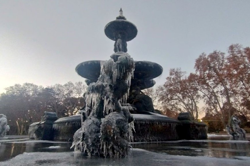 Mendoza atraviesa los días más fríos del invierno, con temperaturas bajo cero en la madrugada.