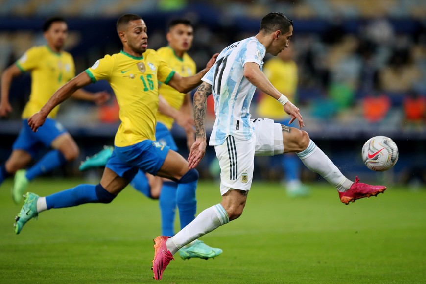 Soccer Football - Copa America  2021 - Final - Brazil v Argentina - Estadio Maracana, Rio de Janeiro, Brazil - July 10, 2021 Argentina's Angel Di Maria  scoring their first goal REUTERS/Ricardo Moraes