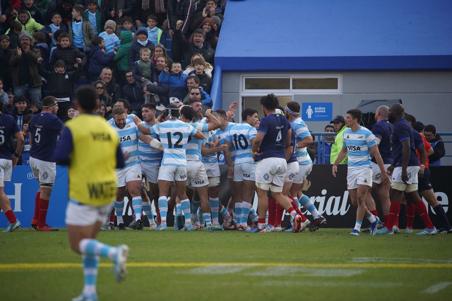 Los Pumas vencieron a Francia en Vélez e igualaron la serie. El seleccionado argentino mostró un mejor rendimiento en la previa su duelo ante Australia en Santa Fe por el Rugby Championship.