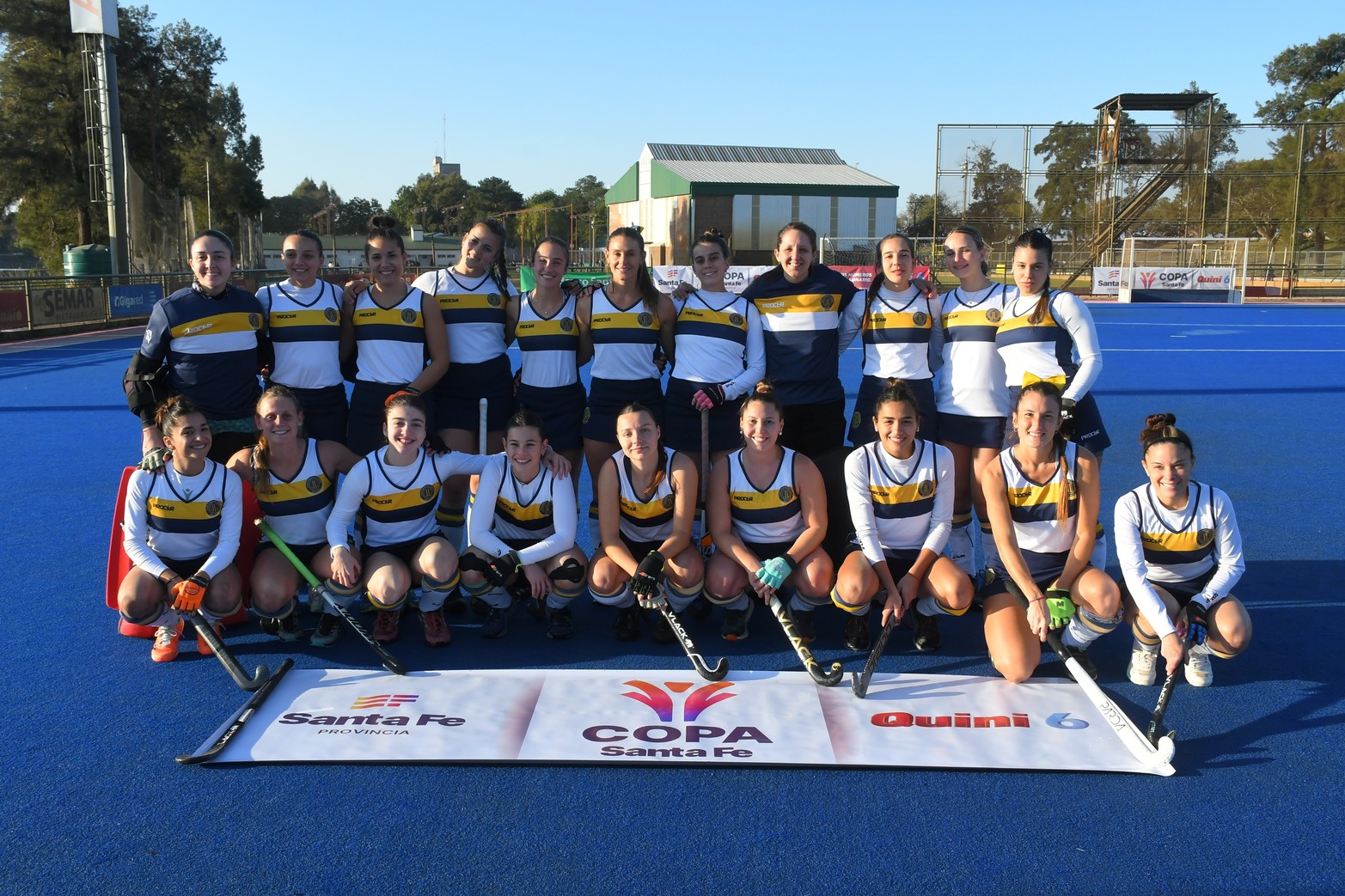 Este sábado se jugaron partidos por cuartos y semifinal del torneo de hockey femenino por la Copa Santa Fe