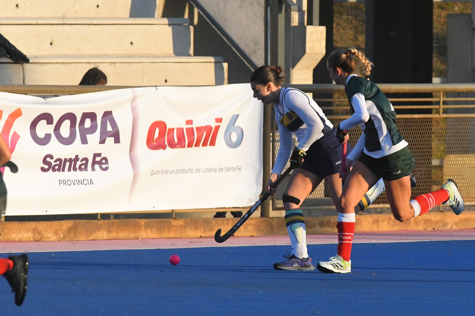 Este sábado se jugaron partidos por cuartos y semifinal del torneo de hockey femenino por la Copa Santa Fe