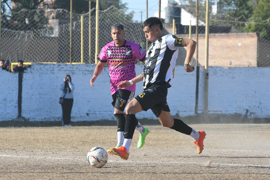 Las fotos de la goleada de Nacional vs. Santa Rosa