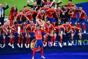 Morata levanta la cuarta Eurocopa de la historia de España. Crédito: Reuters