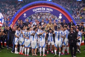 Jul 14, 2024; Miami, FL, USA; Argentina celebrates after beating Colombia in the Copa America Final at Hard Rock Stadium. Mandatory Credit: Nathan Ray Seebeck-USA TODAY Sports