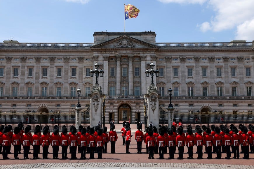 Members of the Guard of Honour, provided by members of the Welsh Guards, stand outside of the Buckingham Palace, on the day of the State Opening of Parliament in London, Britain, July 17, 2024. REUTERS/Hollie Adams