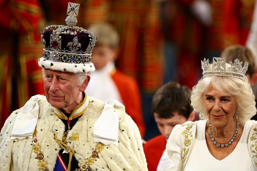 Britain's King Charles wears the Imperial State Crown and Queen Camilla wears the Diamond Diadem during a ceremony on the day of the State Opening of Parliament at the Palace of Westminster in London, Britain, July 17, 2024. REUTERS/Hannah McKay/Pool