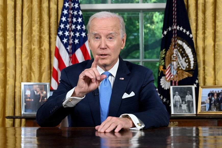 FILE PHOTO: US President Joe Biden addresses the nation on averting default and the Bipartisan Budget Agreement, in the Oval Office of the White House in Washington, DC, June 2, 2023.   JIM WATSON/Pool via REUTERS/File Photo