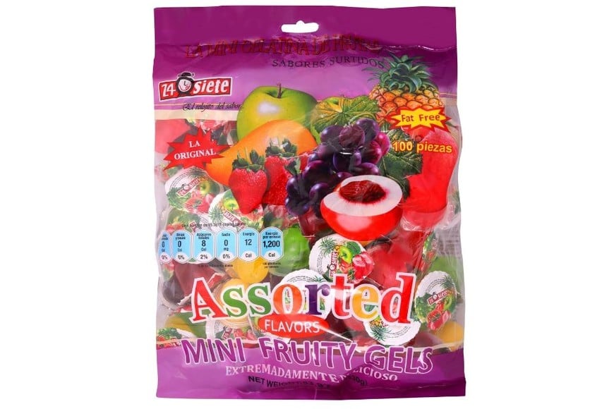 Mini gelatinas de diferentes sabores de frutas de la marca Assorted