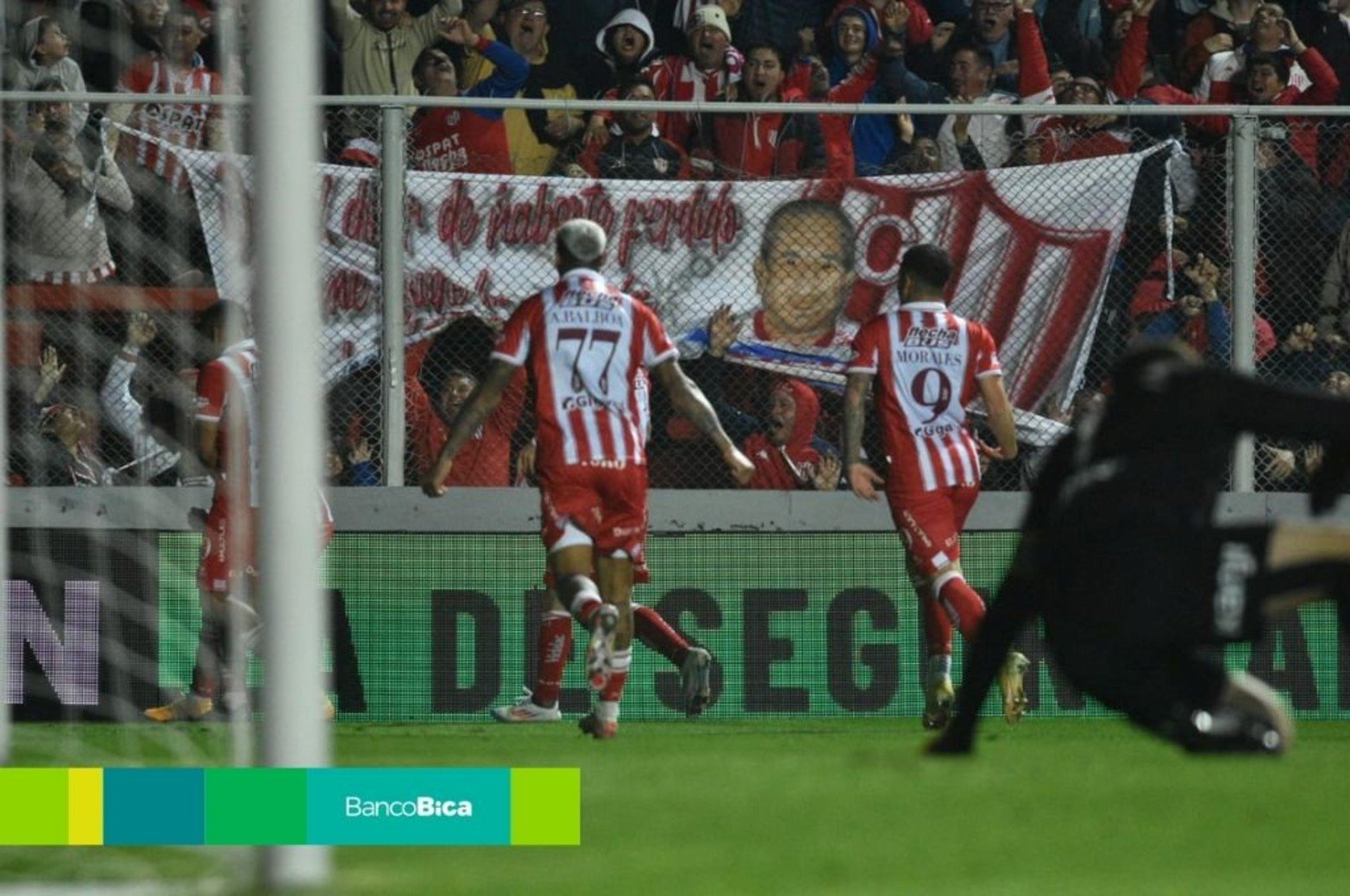 Unión venció a Rosario Central en Santa Fe.