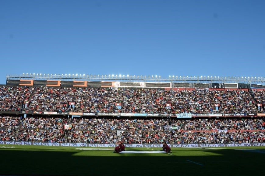 2.000 generales, 450 entradas a plateas y un remanente de Palcos Vip es lo que queda disponible. Crédito: Luis Cetraro.