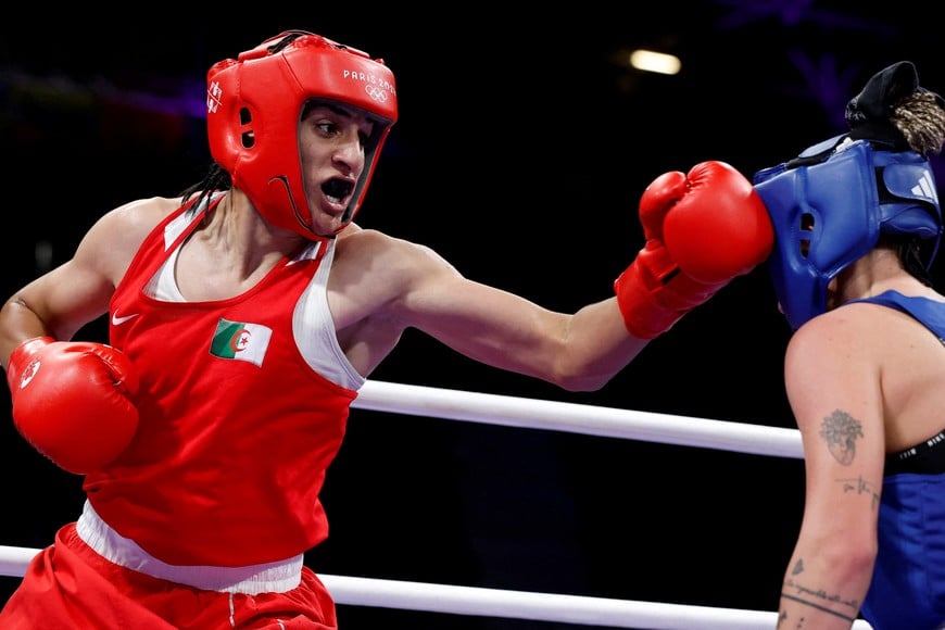 Paris 2024 Olympics - Boxing - Women's 66kg - Quarterfinal - North Paris Arena, Villepinte, France - August 03, 2024.
Imane Khelif of Algeria in action with Anna Luca Hamori of Hungary. REUTERS/Peter Cziborra     TPX IMAGES OF THE DAY