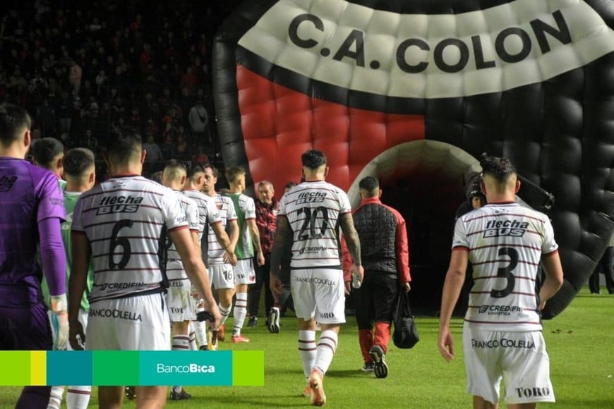 Galería Bica: Colón vs. Mitre