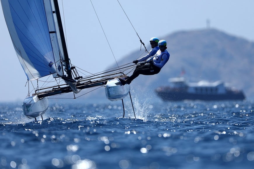 Paris 2024 Olympics - Sailing - Mixed Multihull - Marseille Marina, Marseille, France - August 06, 2024.
Mateo Majdalani of Argentina and Eugenia Bosco of Argentina in action. REUTERS/Lisi Niesner