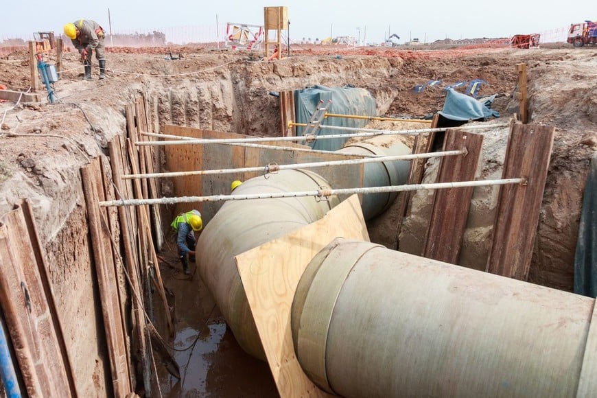 El proyecto brindará acceso al agua potable al centro-oeste santafesino y al este-centro cordobés.