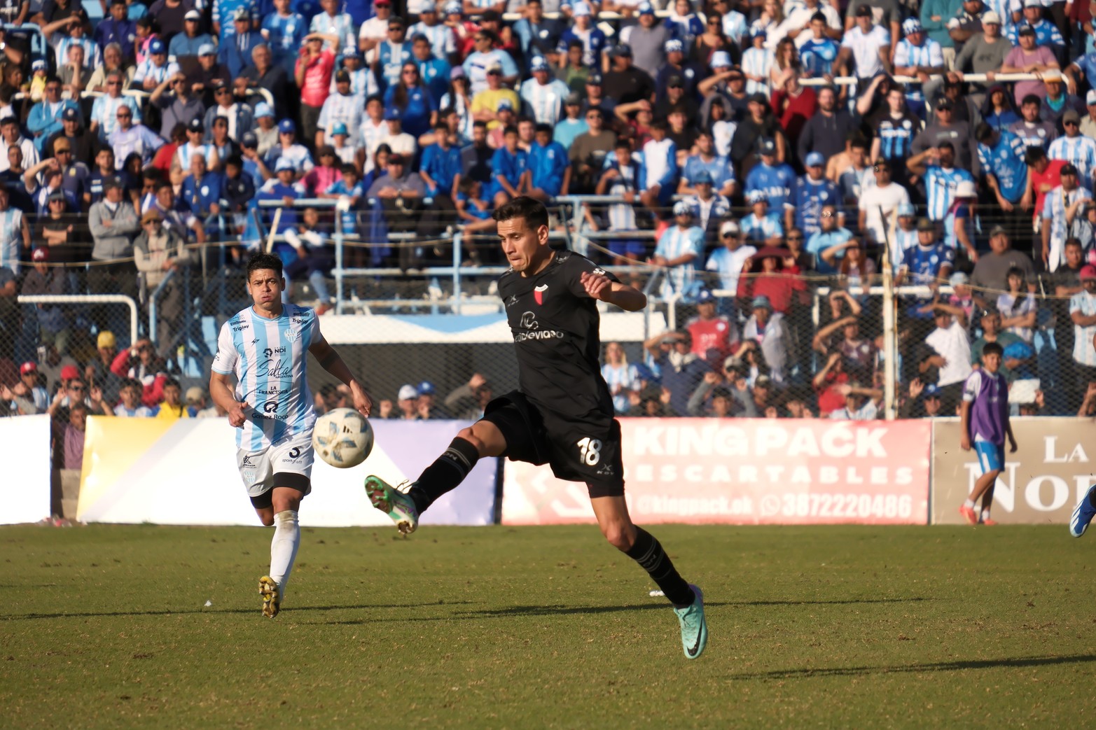 El Sabalero perdió ante Gimnasia y Tiro de Salta por 1 a 0