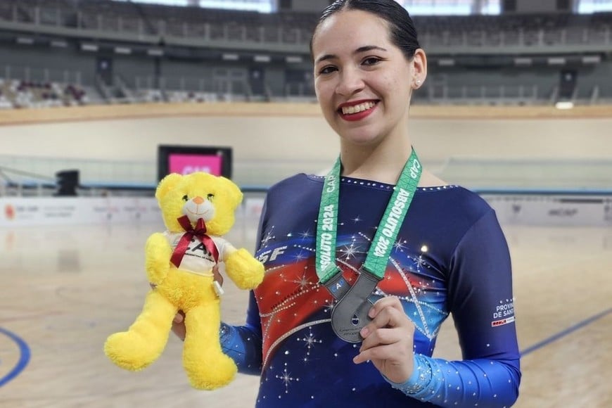 La subcampeona nacional, Milagros Monzón, oriunda de Santo Tomé, entrena en Desvío Arijón.