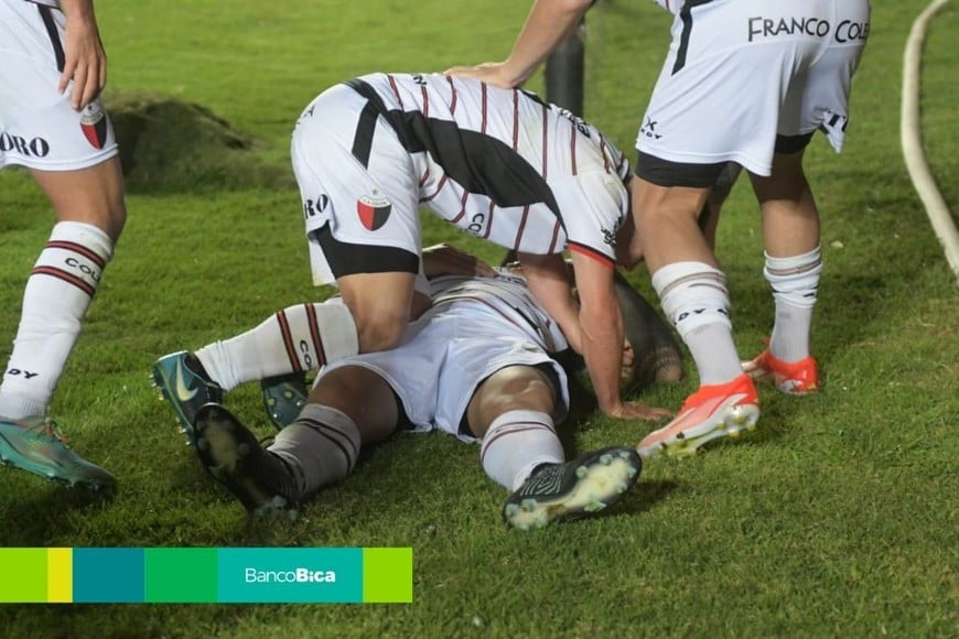 Galería Bica: Colón vs. Gimnasia de Mendoza